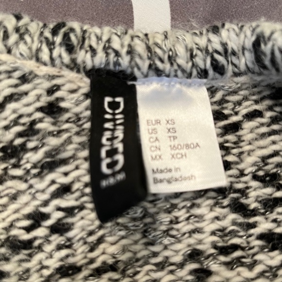 Oversized sweater - Picture 3 of 3